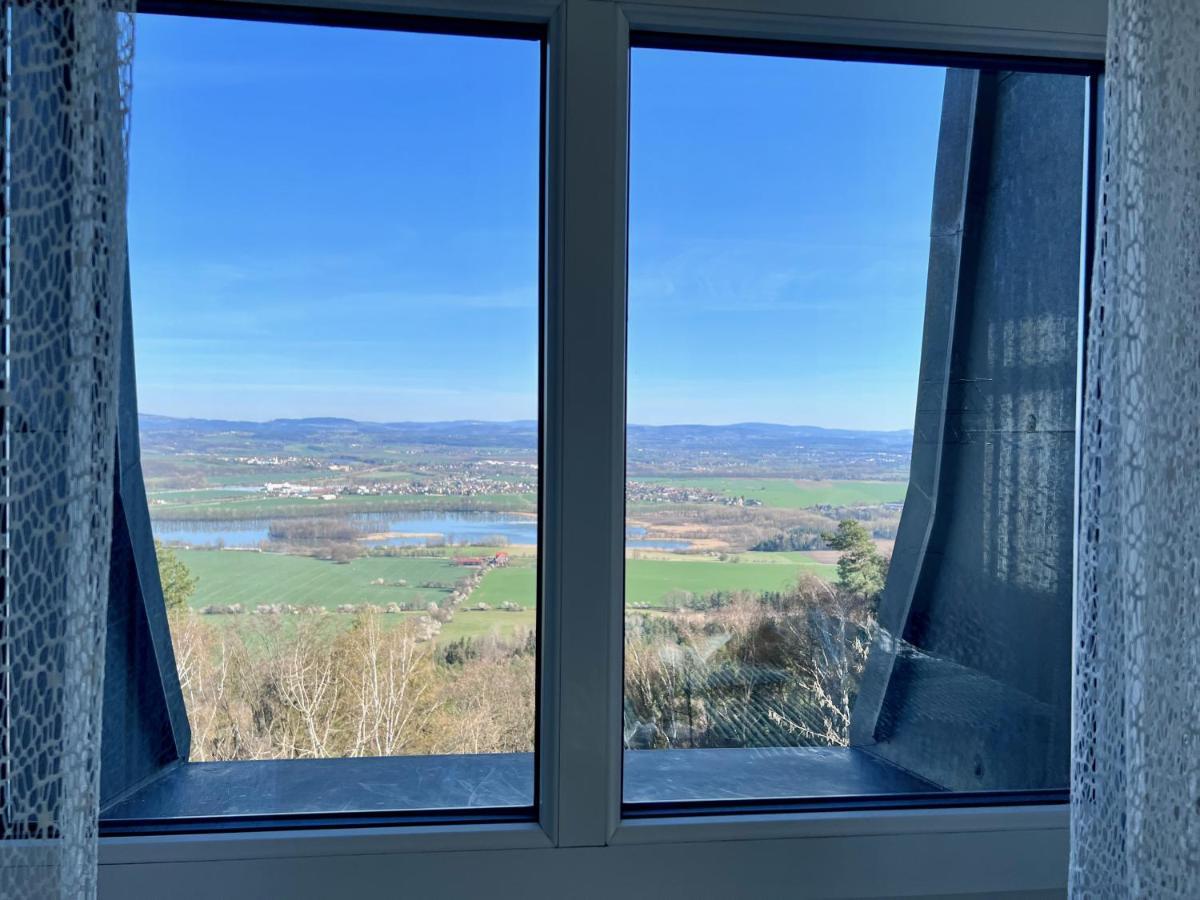 Na Krasne Vyhlidce Hotel Olsina ภายนอก รูปภาพ