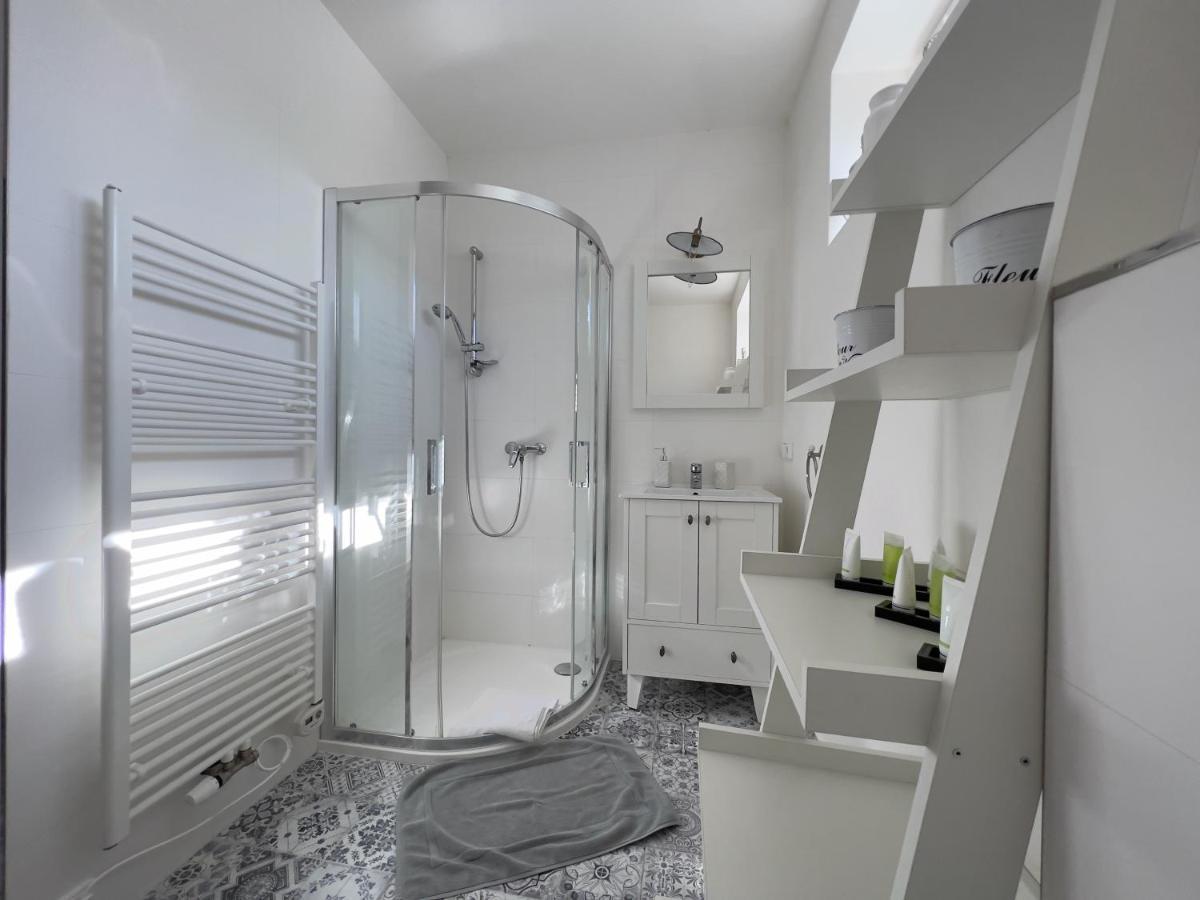 Na Krasne Vyhlidce Hotel Olsina ภายนอก รูปภาพ